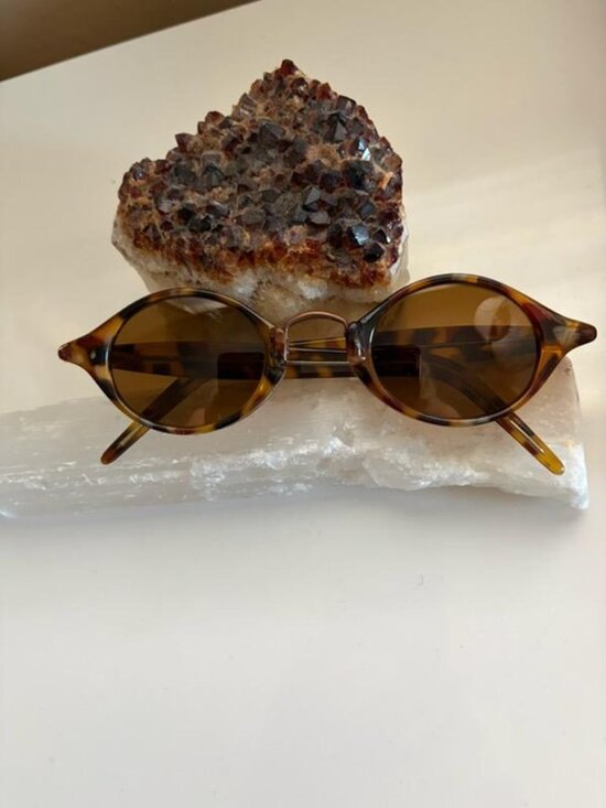 Vintage Liz Claiborne Sunglasses model 90052